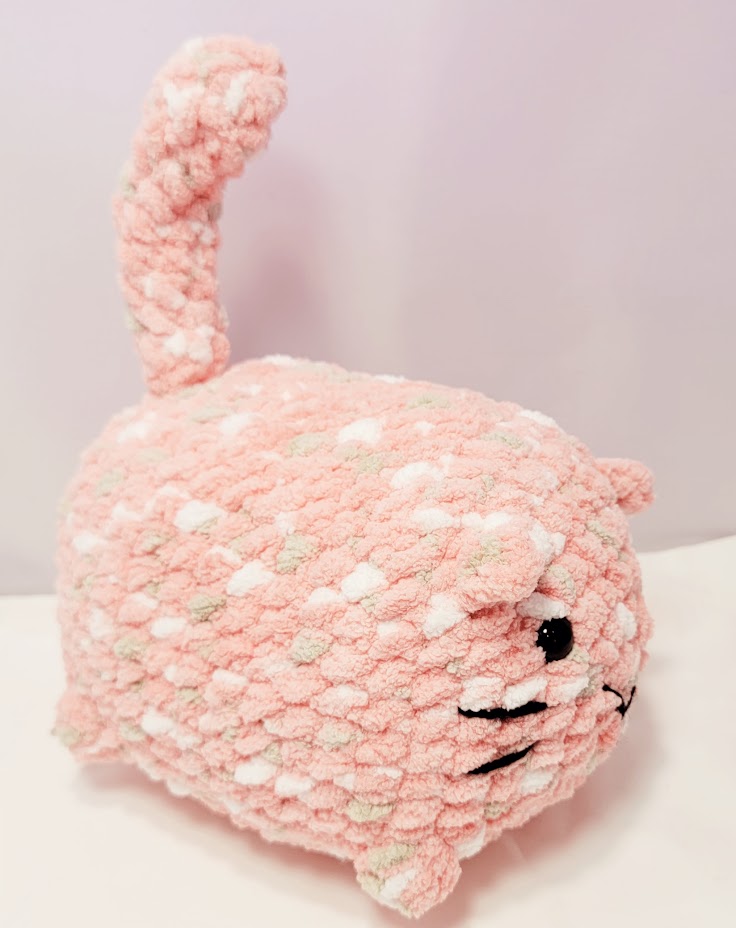 Pusheen Crochet Cat - multiple colors and styles