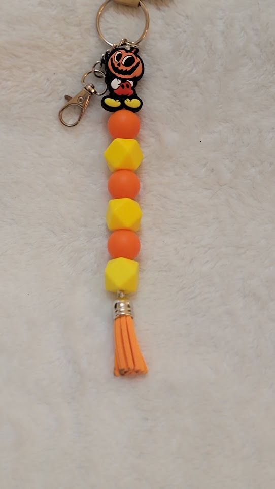 Pumpkin head Mickey Keychain