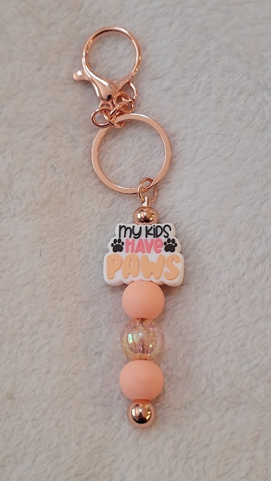 "My kids have paws" Beaded Bar Keychain