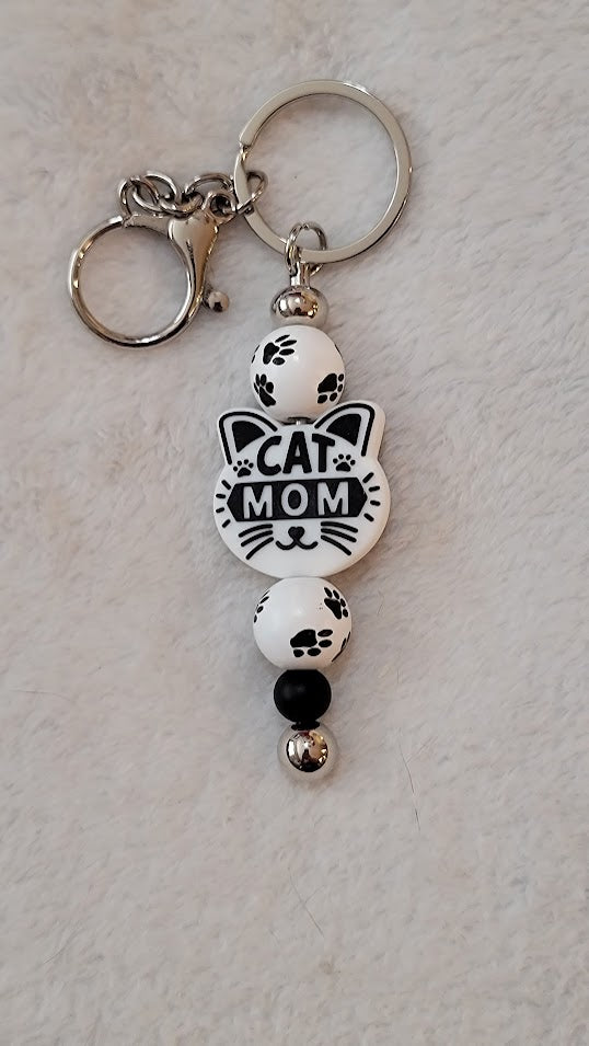 "Cat Mom" bar keychain