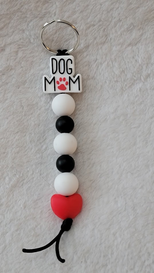 "Dog Mom" Keychain