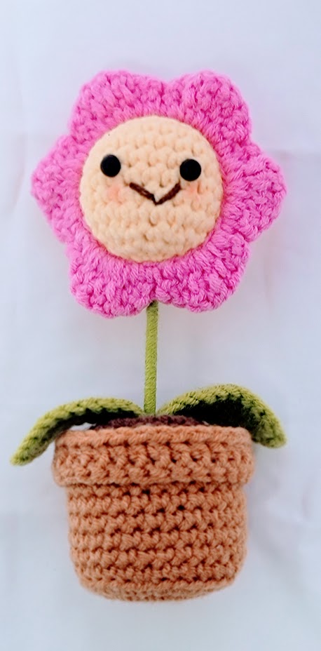 Crochet Daisy - 3 Color Options