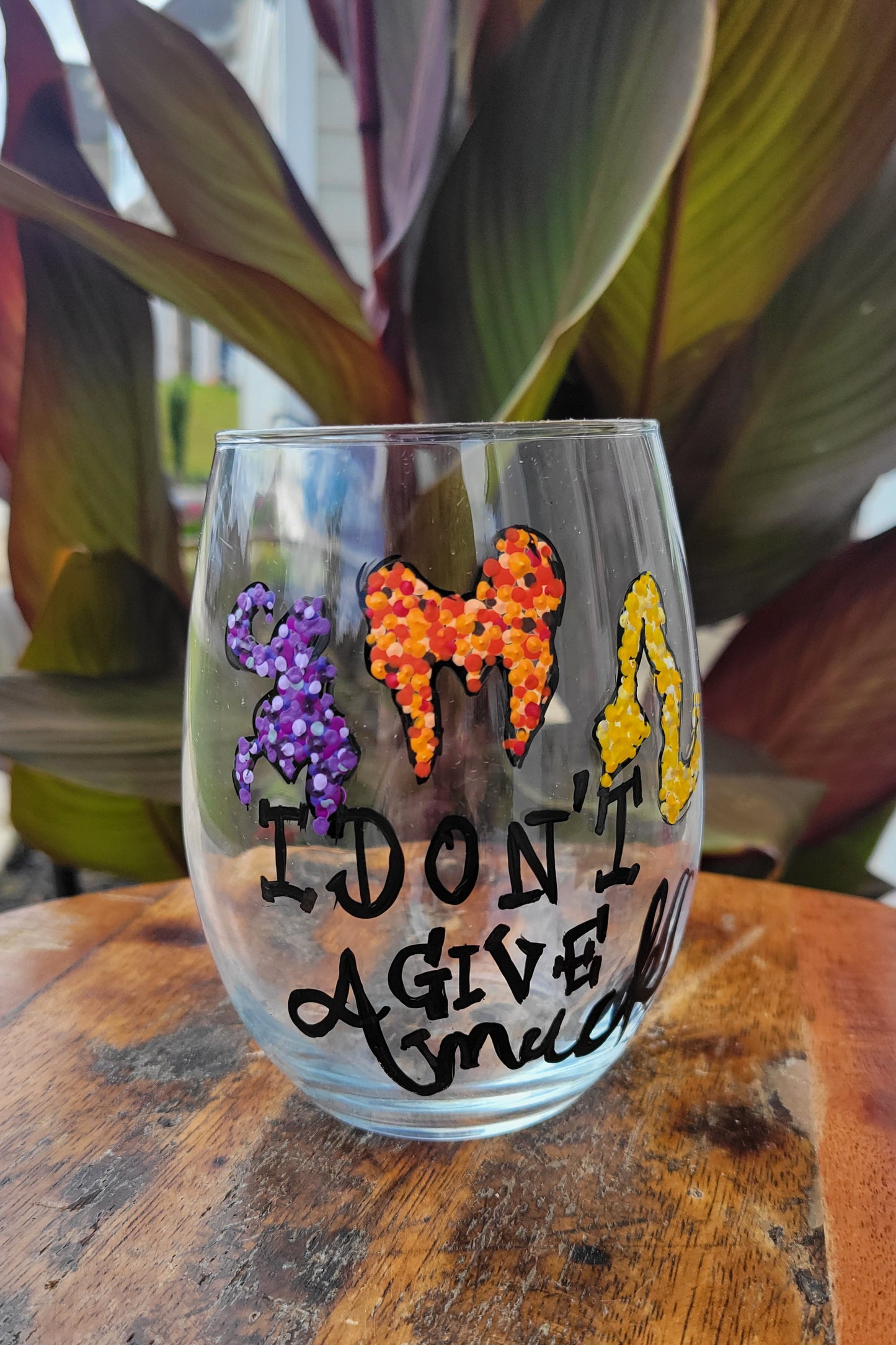 Hocus Pocus.  Stemless